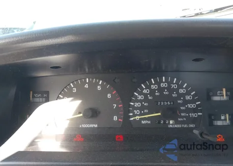 1991 Toyota Pickup 1/2 Ton Short Wheelbase z USA, uszkodzony, nr VIN JT4RN81A8M0071886